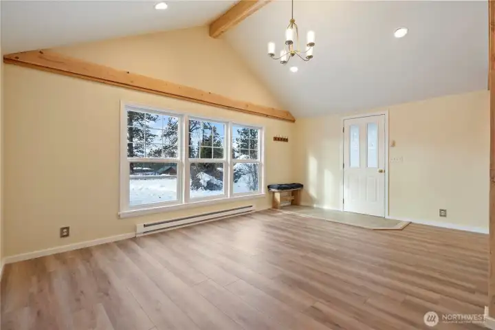 16ft vaulted ceiling in living room