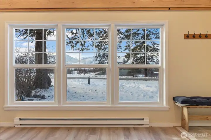 Nature out every window