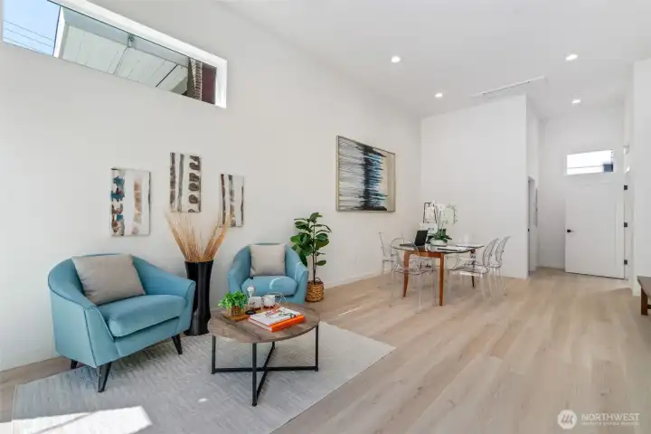 Large Open Ground Floor Space Large Open Ground Floor Space