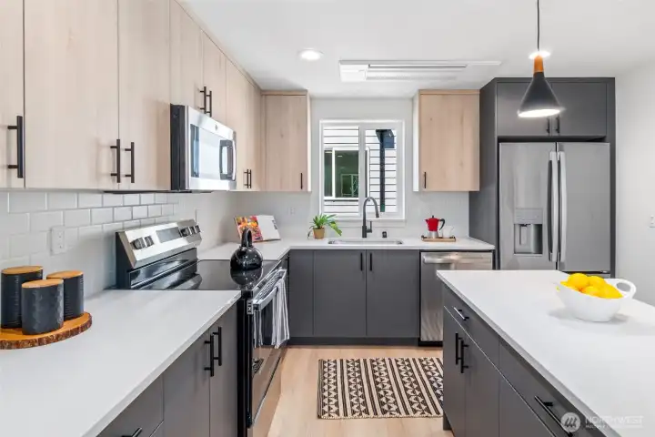 Sleek Modern Cabinets Sleek Modern Cabinets