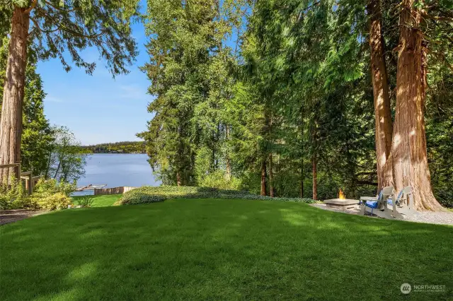 Lounge in an Adirondack chair beneath the shade of a cedar tree, or take a leisurely stroll along the water's edge.  There's no shortage of idyllic spots to start your day.