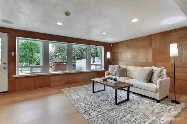 This location was formerly an active AirBnB. Could easily be revived.