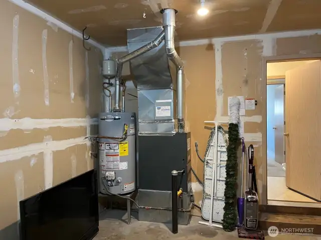 garage for main floor unit