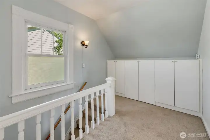 Let's head up to the second floor.
