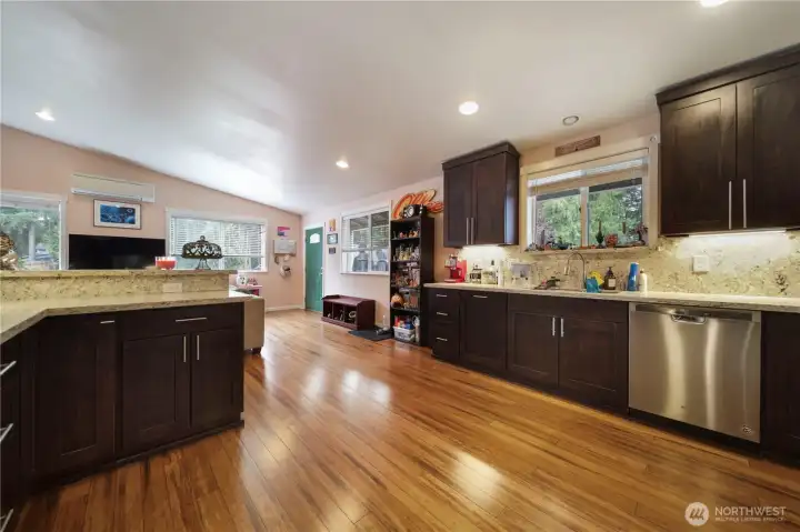1158 SF home. Kitchen