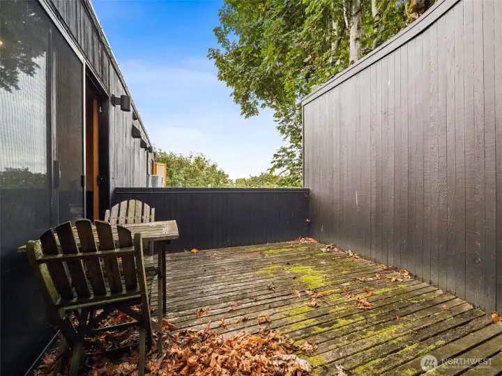 The second suite private deck