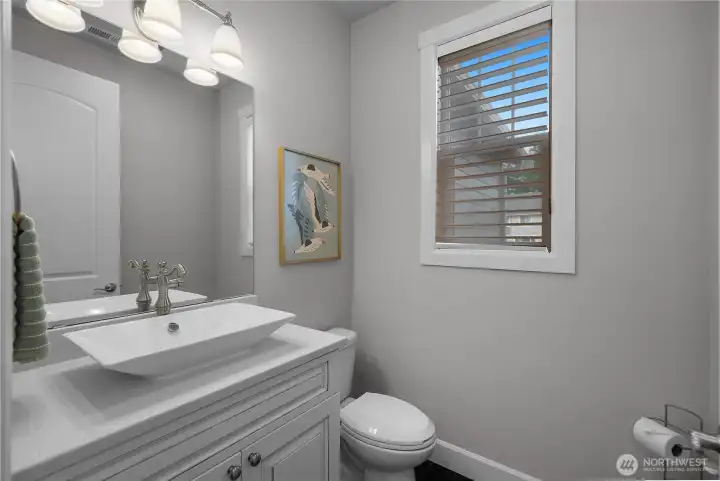 Powder on Main Floor