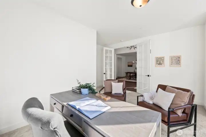 Example only. home photos show options and upgrades that may not be offered, and are not included.