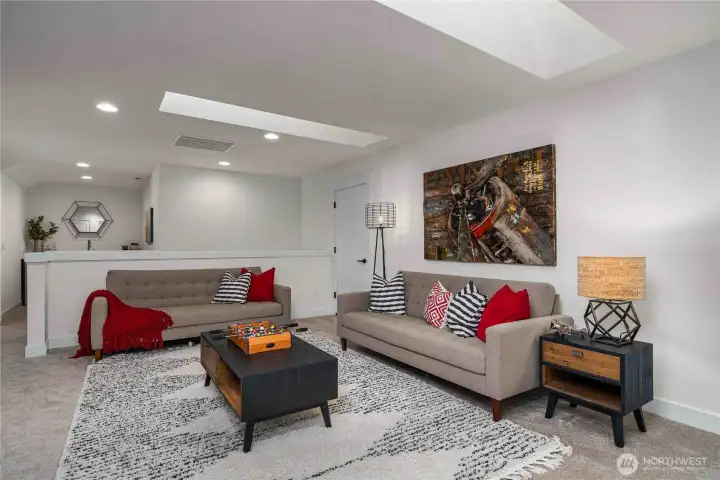 Example only. home photos show options and upgrades that may not be offered, and are not included.