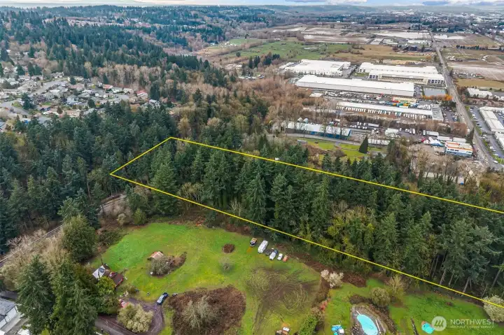 Approximate Lot Lines/Buyer to verify