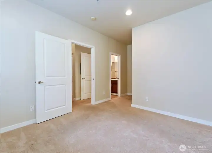 Large Bedroom