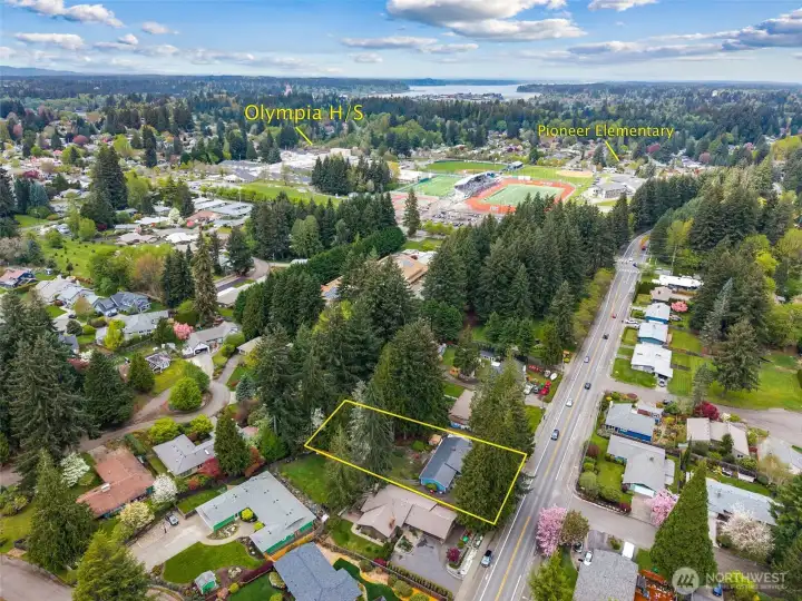 This home is in a very prime location. Walkable to Pioneer Elementary, Washington Middle & Oly High! Check out the extra large lot.