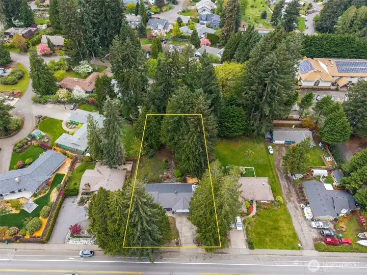 Overhead view of the lot. Room in back to add an ADU (or two!) or create your own haven.