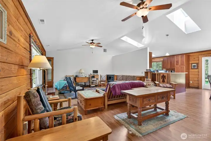 Spacious great room Spacious great room