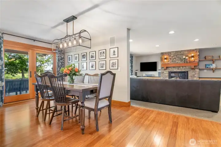 The dinning area is spacious!  Big enough to extend the table for large social gatherings.