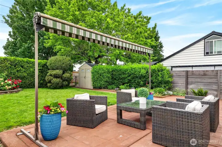 Big patio, electric awning stays