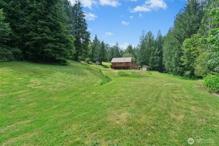 Exceptional privacy, versatility, and Northwest living surrounded by nature