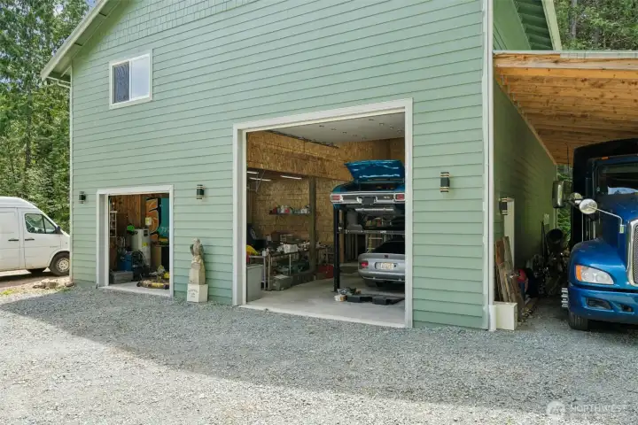 Offers outstanding potential for car collectors, hobbyists, workshop space, or possible DADU opportunities