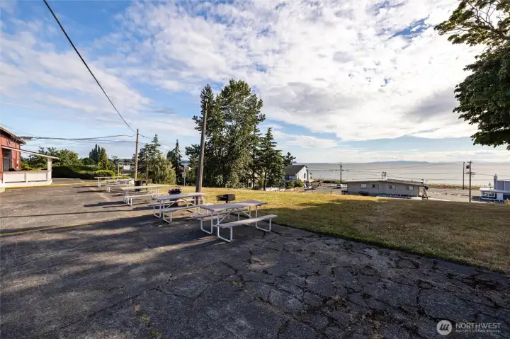 Community picnic area Community picnic area