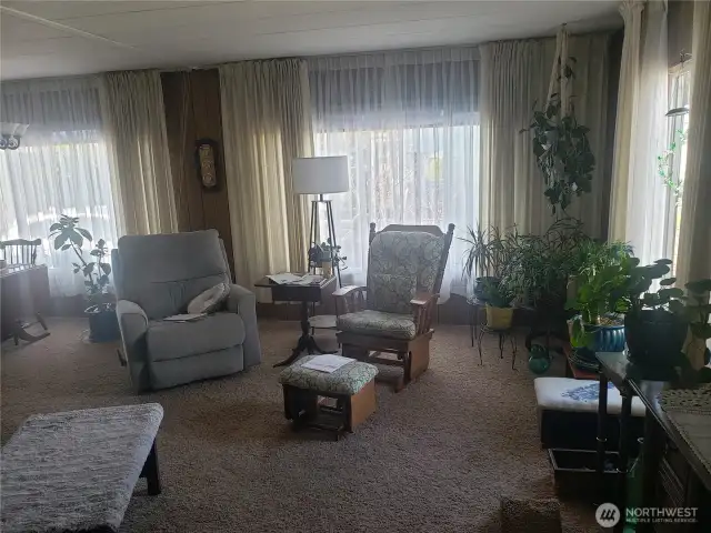 spacious living room