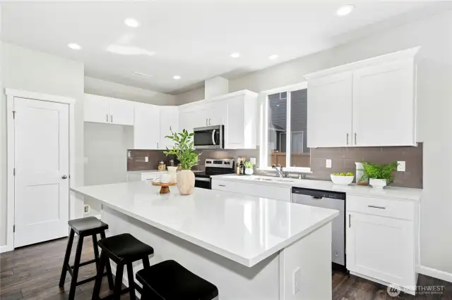 **THIS HOME IS A PRESALE. Photos are of a different home, same floorplan. Colors, features and specs will vary.