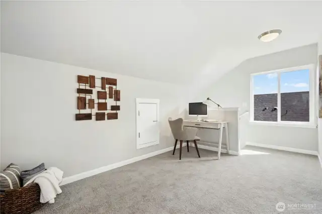 **THIS HOME IS A PRESALE. Photos are of a different home, same floorplan. Colors, features and specs will vary.