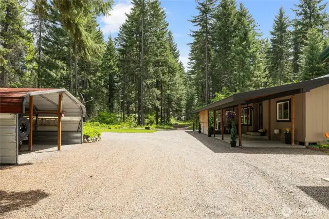 Plenty of parking all around the property.
