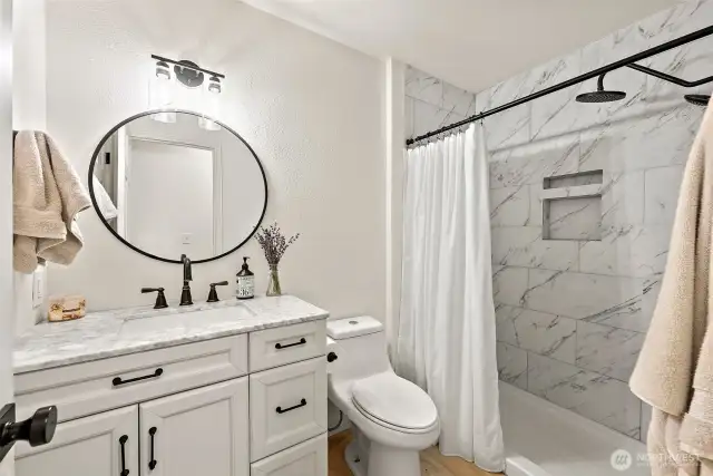 3/4 Guest Bath; Updated Toilets, Fixtures, & Finishes!
