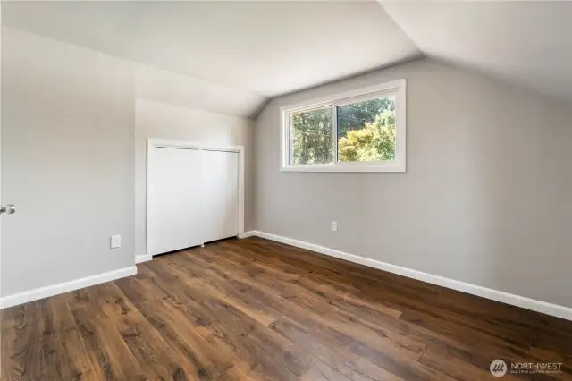 Second large bedroom upstairs