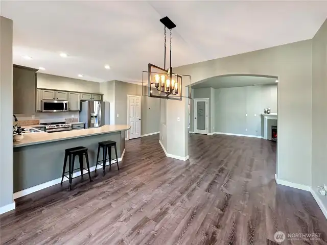 Dining room lookng towards front door