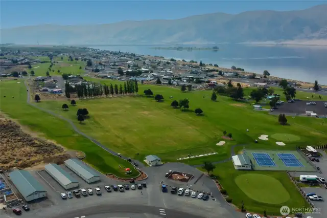 Golf course, driving range, pickle ball courts, putting green all set in the middle of Desert Aire1
