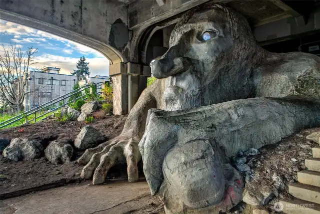 A short bike ride from the marina, the Fremont Troll hides beneath the Aurora Bridge — a whimsical neighborhood landmark and a must-see for visitors and locals alike.