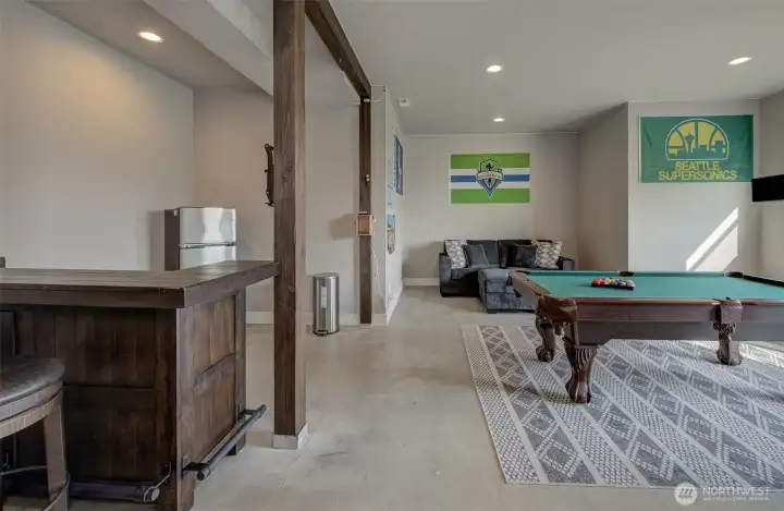 Entertaining area