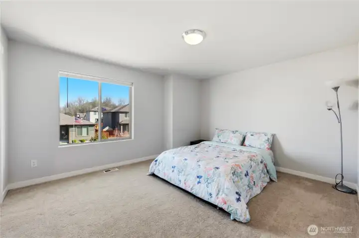 Additional bedroom.