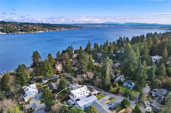 Cedar Park is located between Matthews Beach to the south and Lake Forest Park to the north. A fun way to commute is the Burke Gilman Trail along Lake Washington.