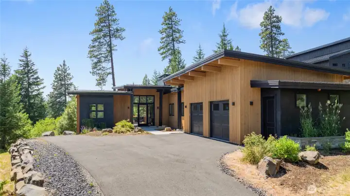 Welcome to 3847 Swiftwater Drive
