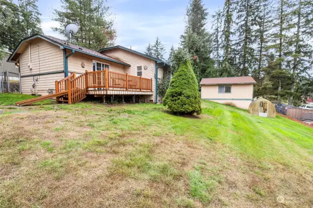 View off fully fenced yard from Retreat-Shed