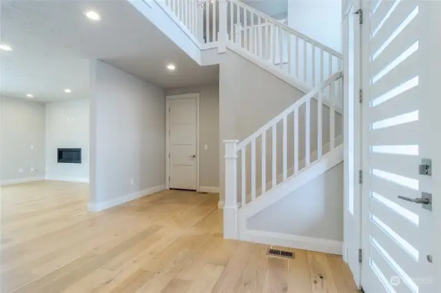 Gracious entry foyer