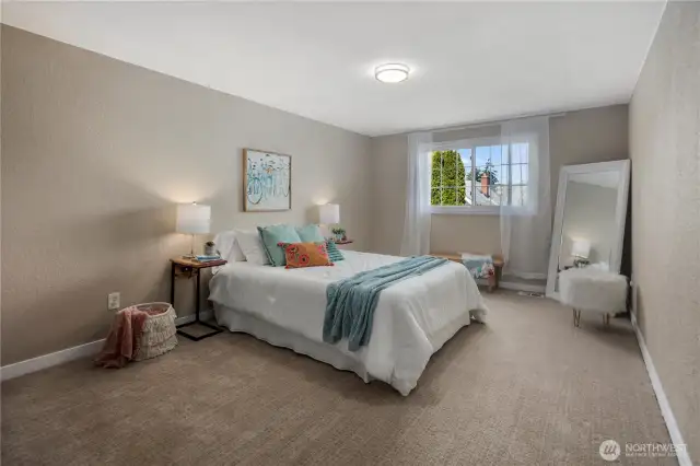Upstairs bedroom #4