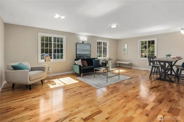 Upstairs bonus entertainment room