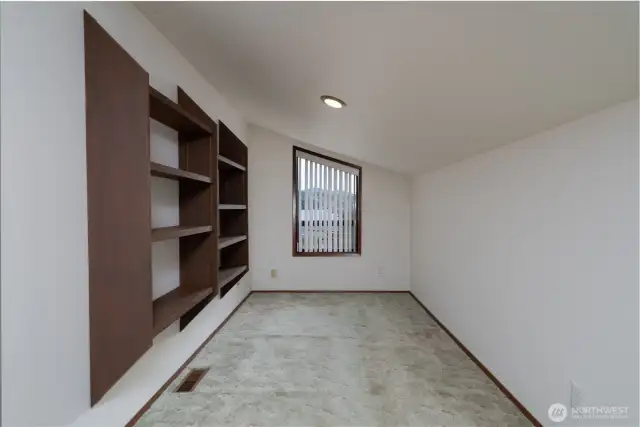 Den/office area on second floor.