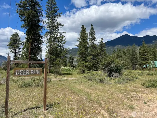 Direct access to Methow Trails Nordic ski system—130+ miles groomed