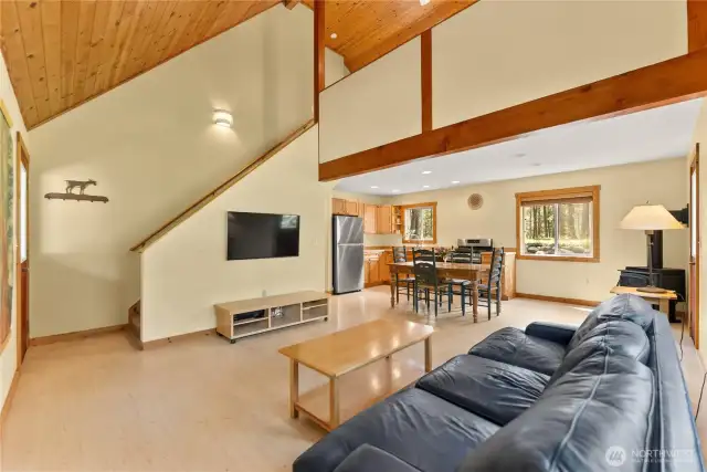 Efficient floor plan for easy full-time or seasonal use