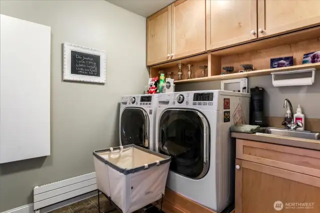 Middle Floor-Laundry Room