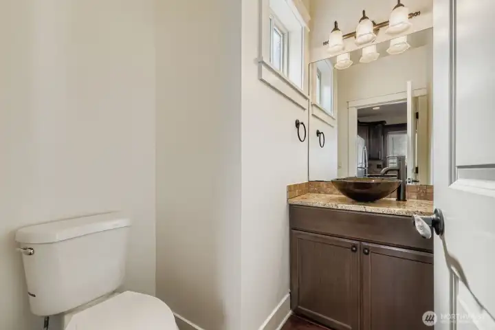 1/2 bath