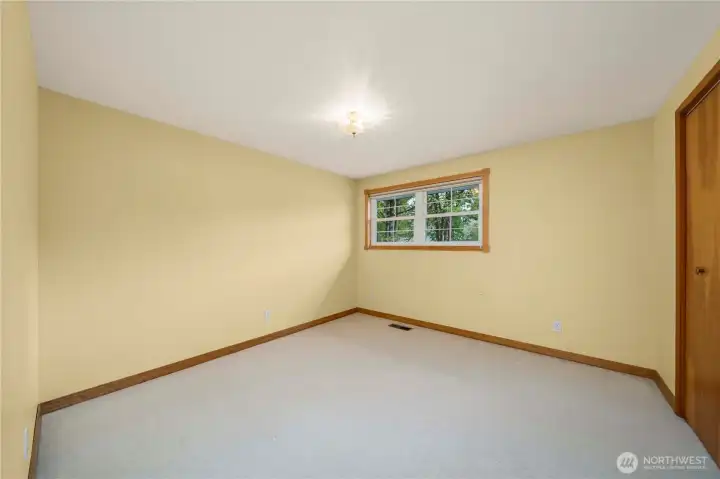 Additional bedroom no. 2.