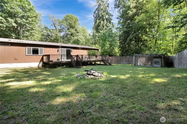 Dog kennel also conveys.