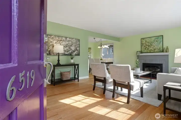 Welcome to 6519 40th Ave NE.