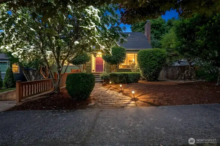 This home dialed in and ready for you to move in.