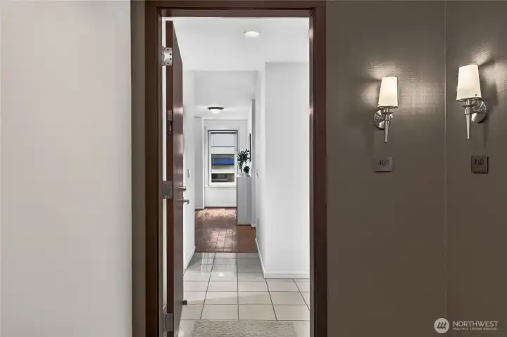 Welcome to unit #409, located at the end of the hall. Welcome to unit #409, located at the end of the hall.